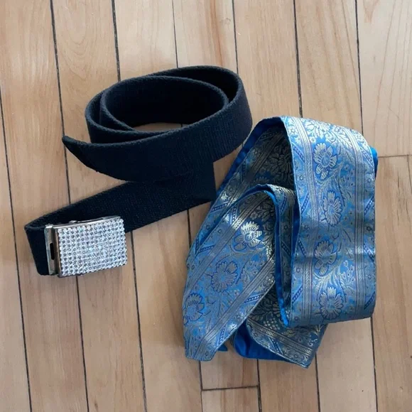 Belts - Picture 1 of 3